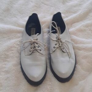 Steve Madden White Lace Up Chunky Loafers